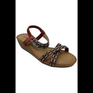 Wanderlust Women's Omaha Sandals Red - Medium